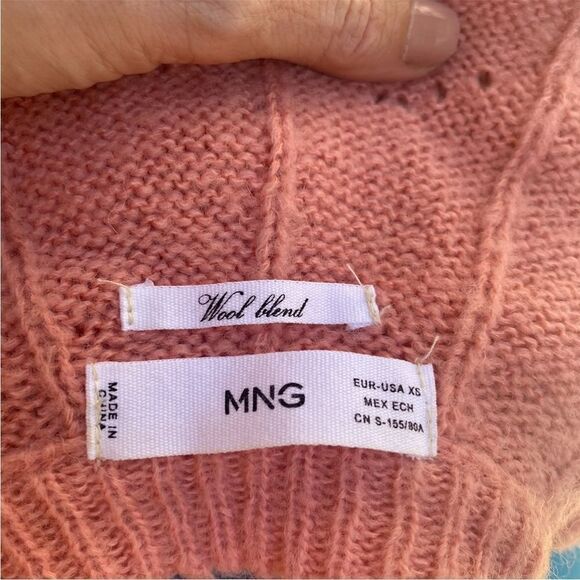 Mango wool blend peach color sweater size XS - Picture 4 of 5